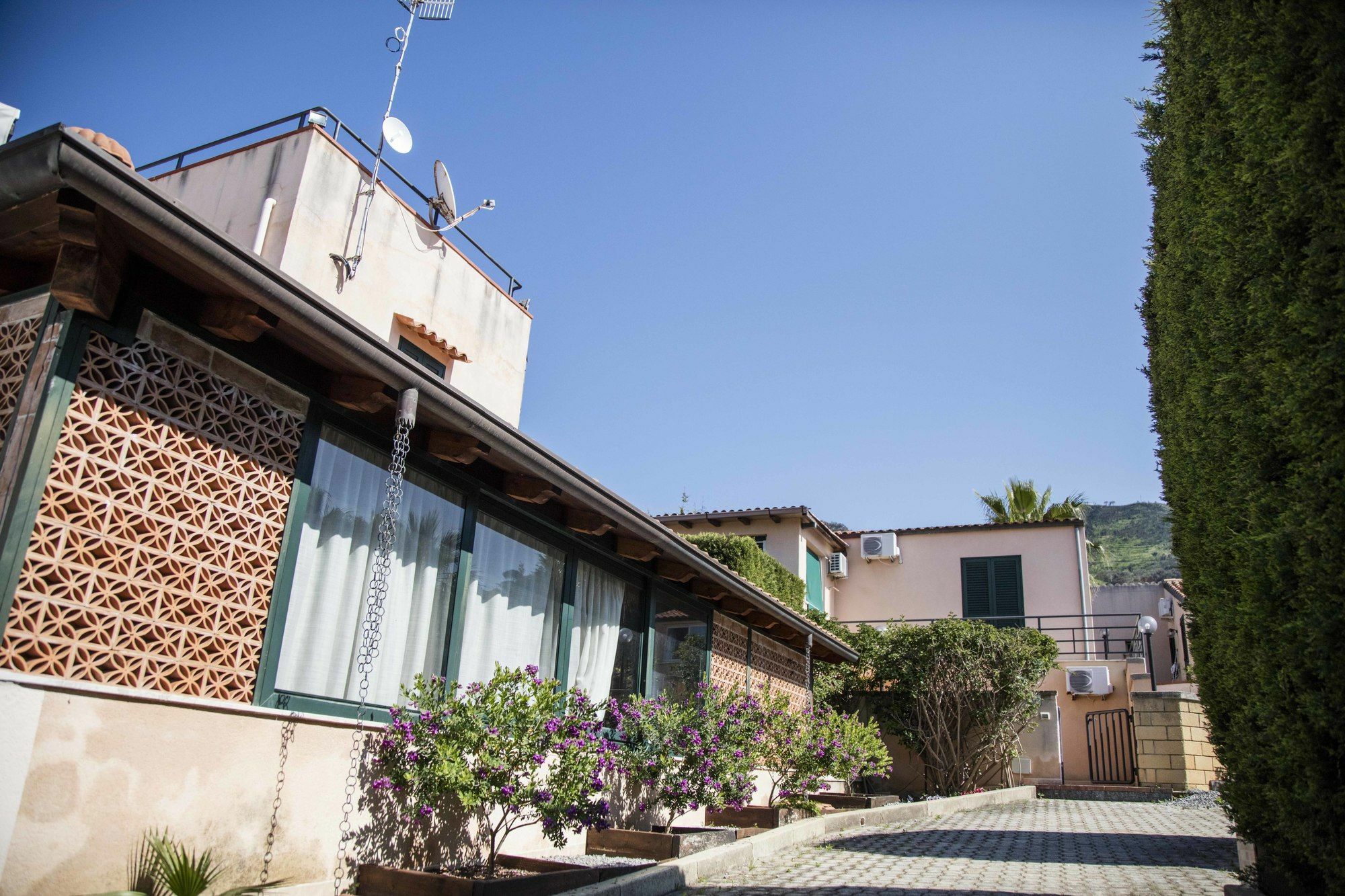 Excelsior Residence Cefalu Bagian luar foto